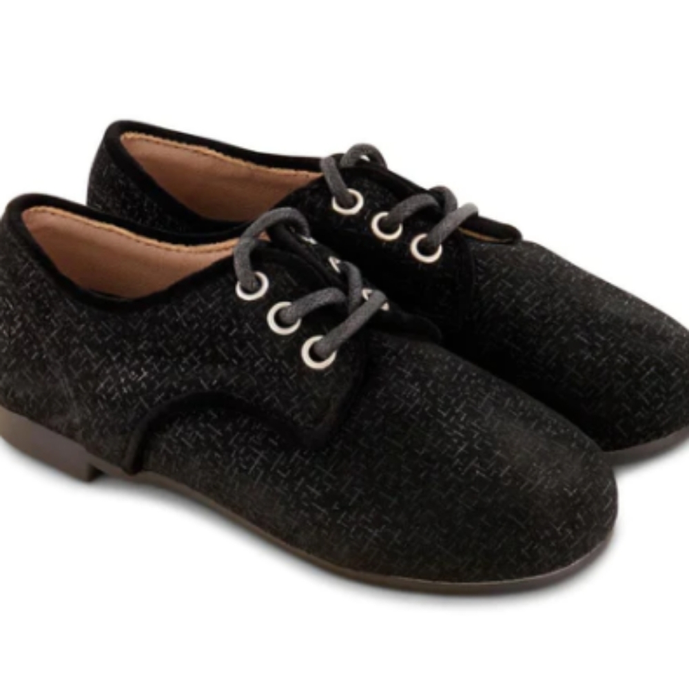 NWT Zeebra Kids Hard Sole Suede Lace Ups Size 31
